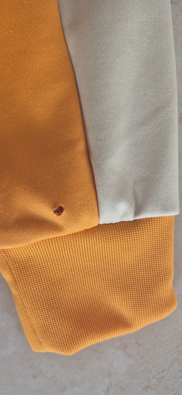 Nike Giacche: Veste Nike taille L, beige et orange – Usato da Moutier venduto da mar_7nrw 7