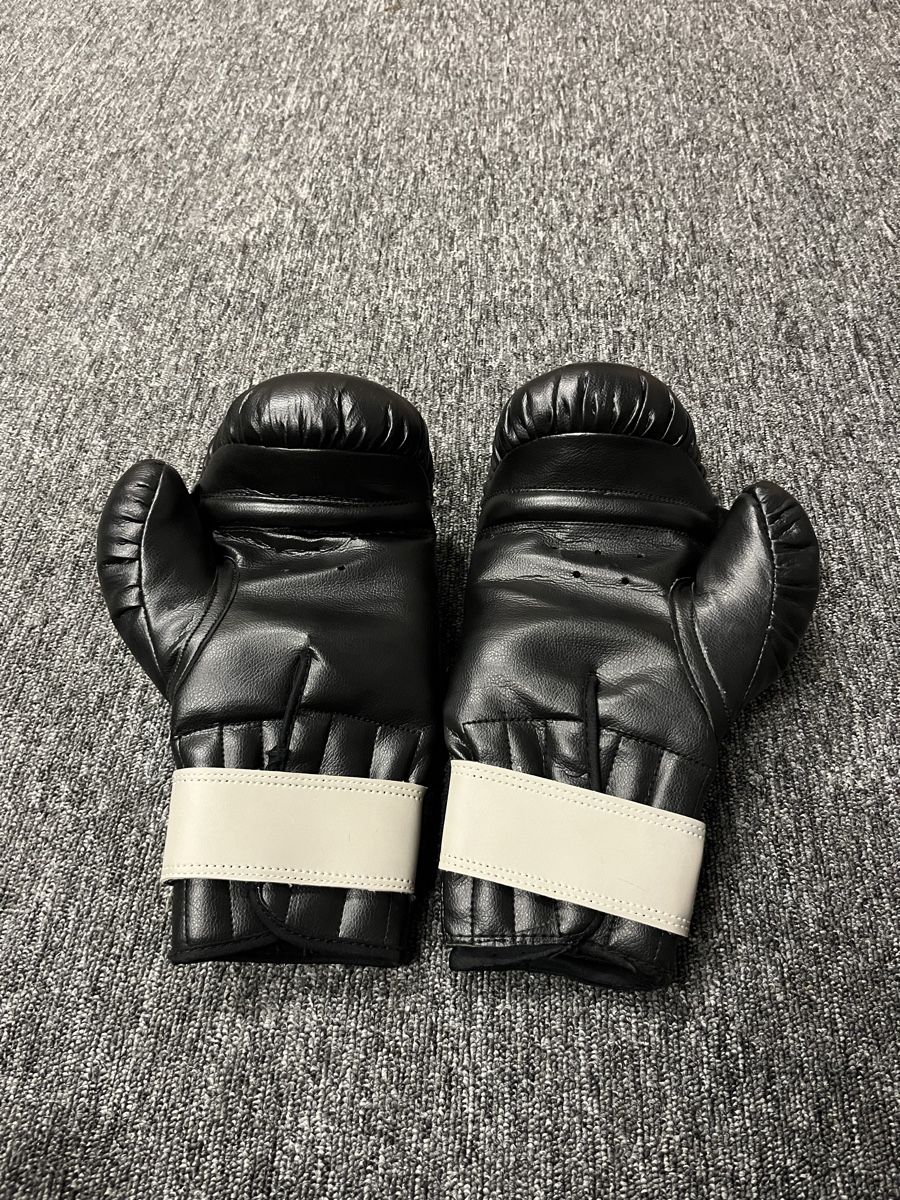 Guanti & manicotti: Boxhandschuhe Hammer 8 oz, neuwertig – Usato da Wallisellen venduto da Levian 1