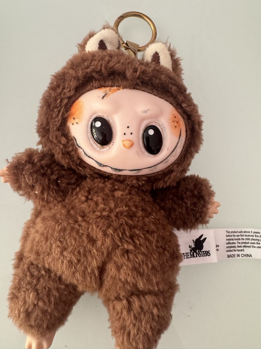 Spielzeuge: POP MART Labubu THE MONSTER – Gebraucht aus chur von merygori 1