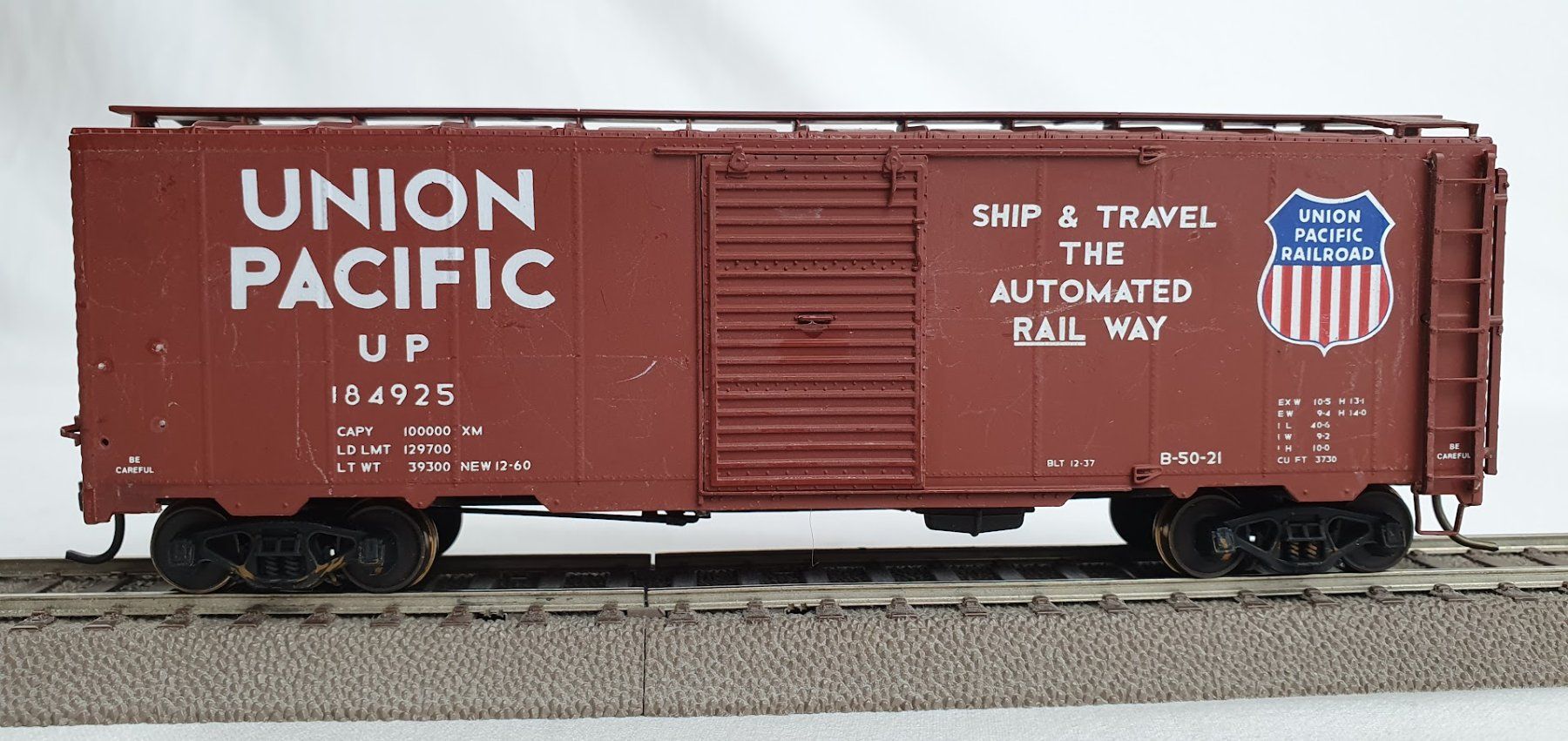 Walthers Modellini di ferrovie: Walthers ? H0 Box Car "Union Pacific 184925" – Usato da Seon venduto da voAllBah 1