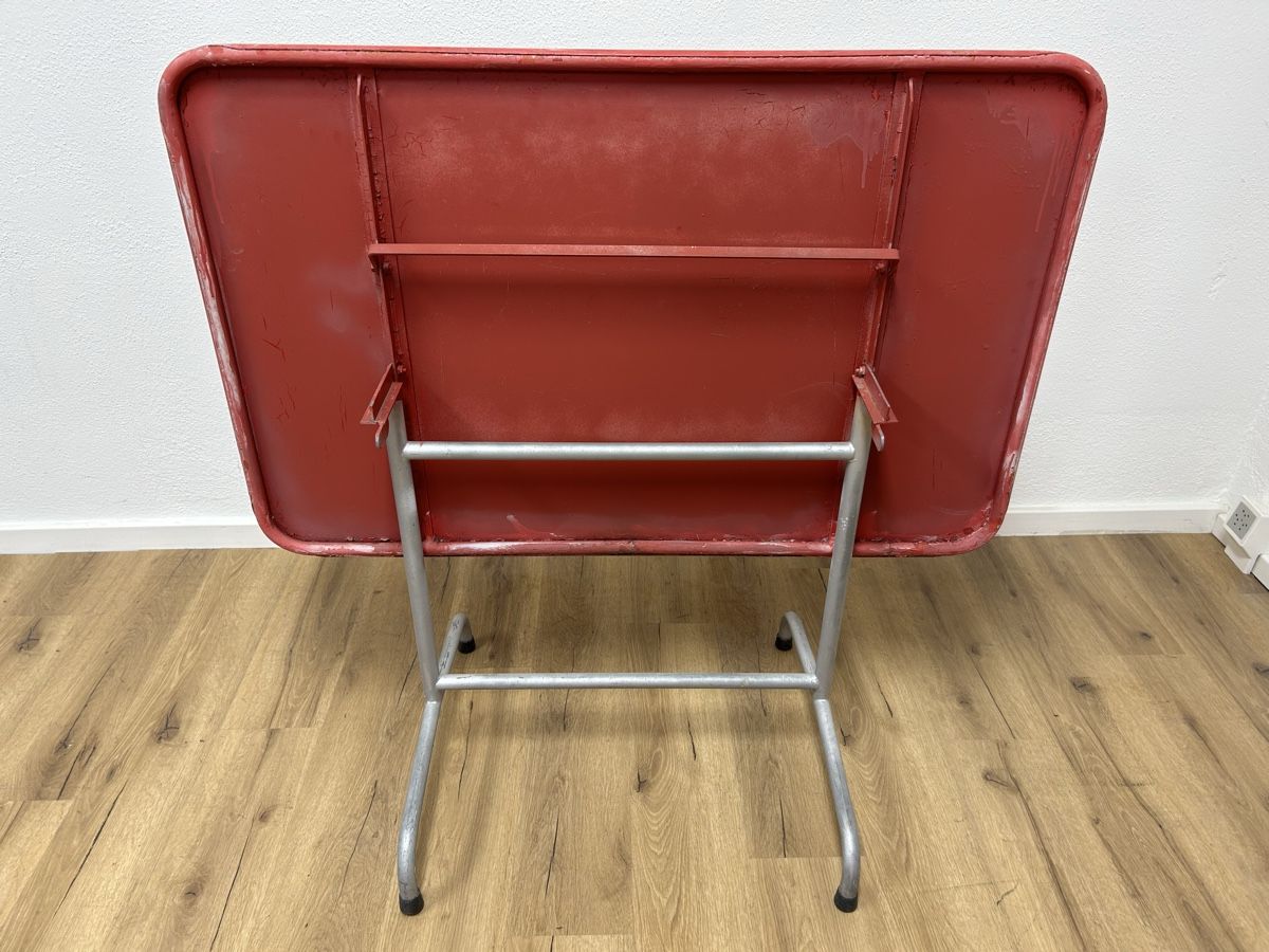 Bigla Tische: Gartentisch rot (110x70.5cm) – Gebraucht aus Basel von MoebelSackmann 2