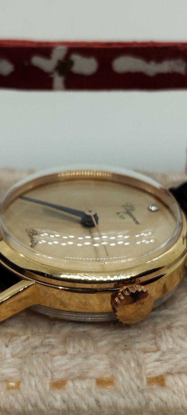 Orologi: Montre mécanique vintage élégance – Usato da La Chaux-de-Fonds venduto da jac_9llg 5