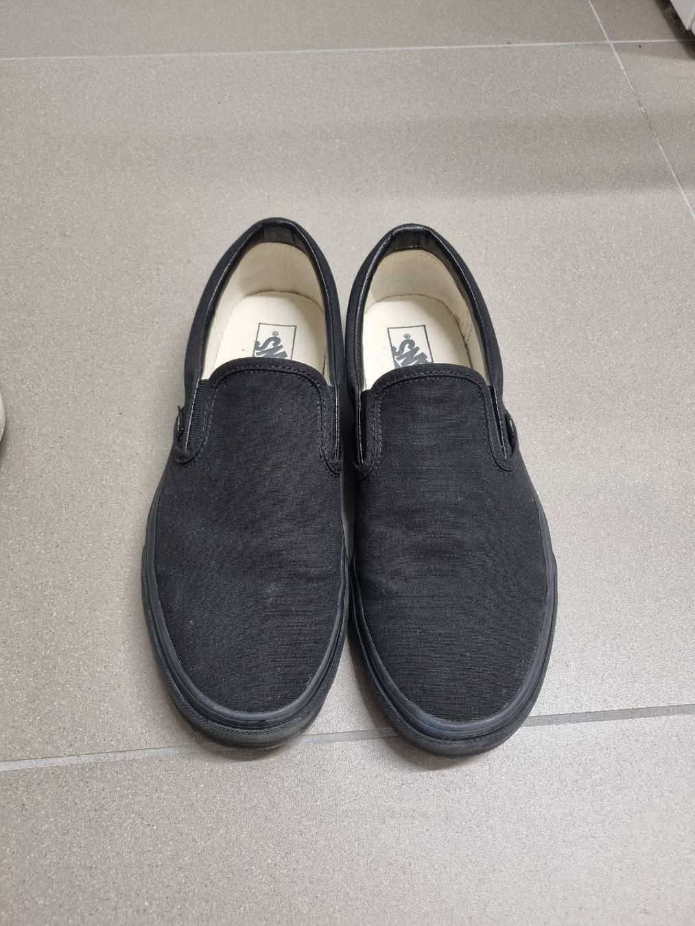 Vans Herrenschuhe: 2 Paar Vans in US 10.5 / EU 43.5 – Gebraucht aus Bellikon von Jake-la-Motta 1