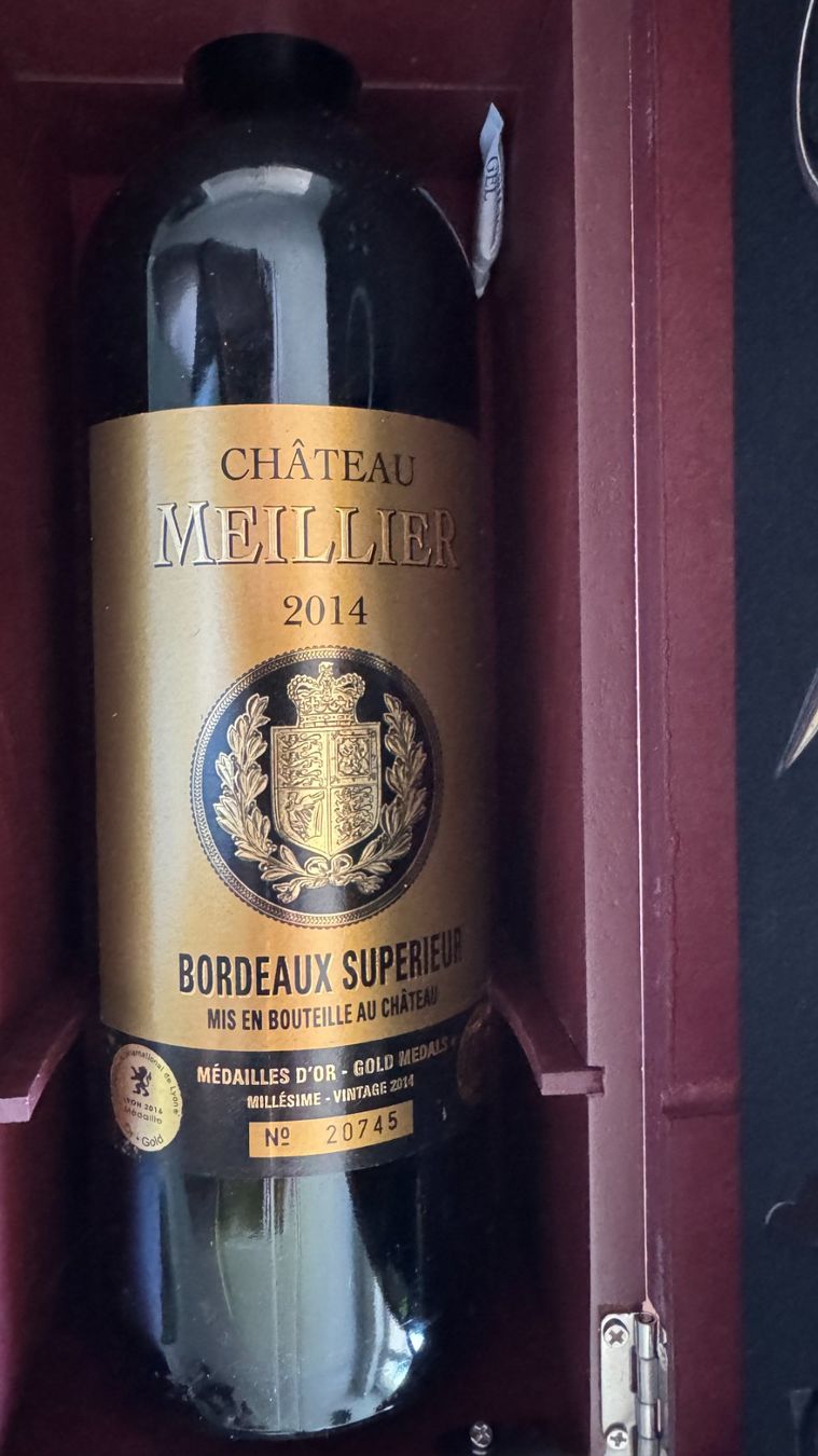 Vino: Bouteille vin Bordeaux 2014 et accessoires – Nuovo (secondo la descrizione) da St-Sulpice VD venduto da babou79 3