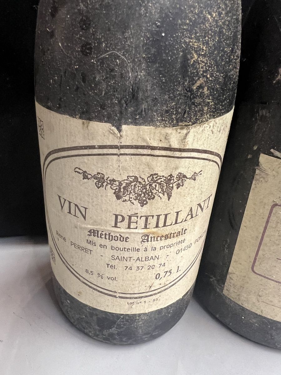 Vino: Lot de 3 BOUTEILLES DIVERSES – Nuovo (secondo la descrizione) da Genève venduto da Leboucheoreilles 1