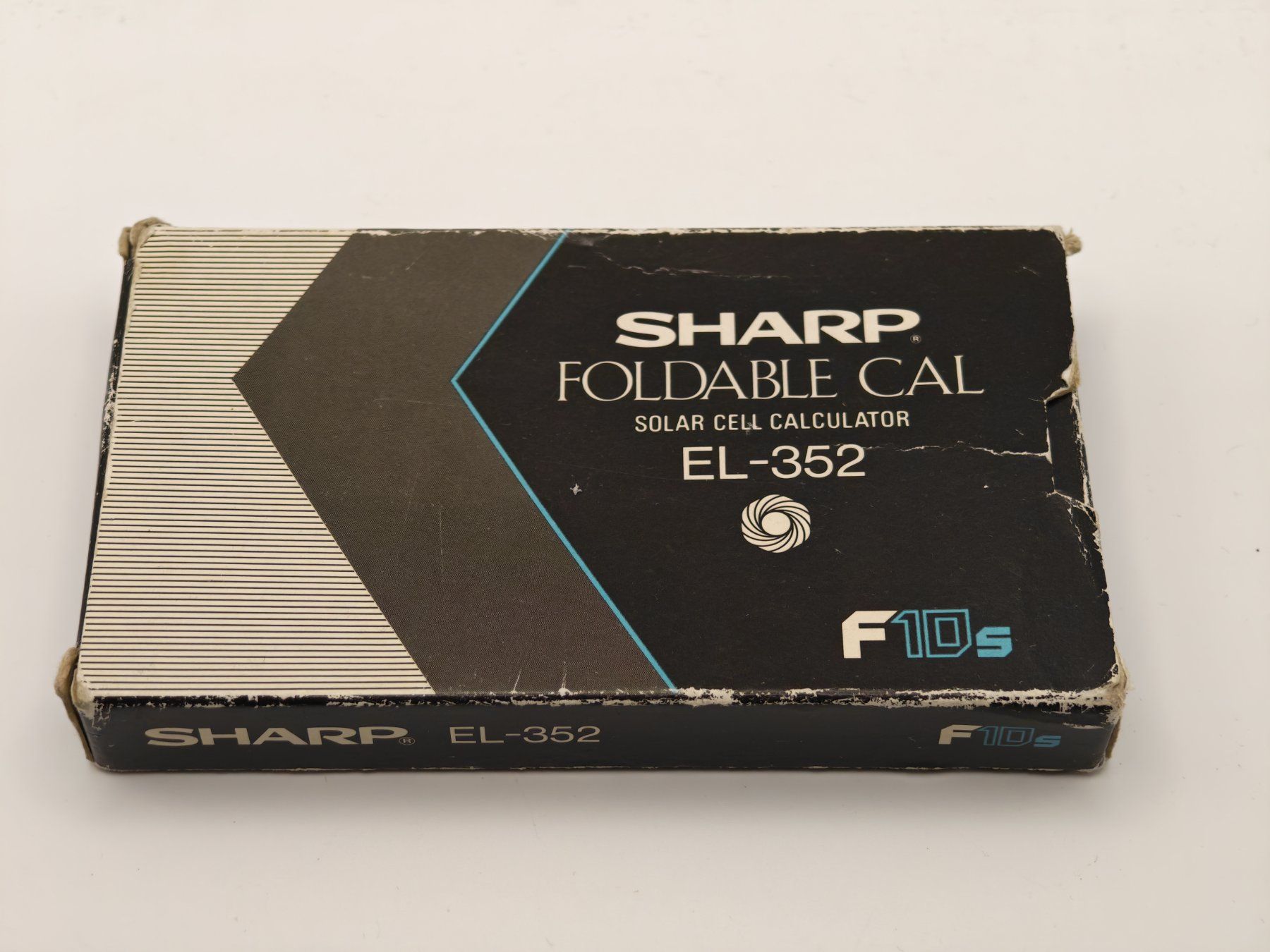 Sharp Taschenrechner: Taschenrechner Sharp EL-352 mit Original Verpackung – Gebraucht aus Thun von Kankii