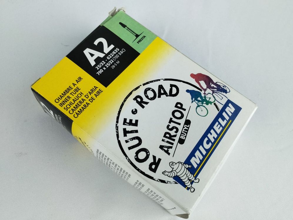 Chambre à Air Michelin 700C - Dimensions 25/32 (25/32-622/635), Valve Presta 40 Mm, Pour Vélo Route Ou VTC