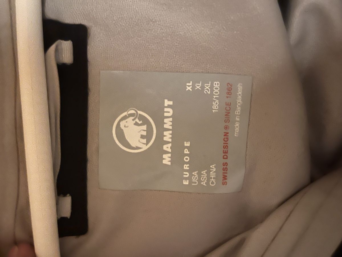 Mammut Jacken: Mammut Hardshell Jacke – Gebraucht aus Frutigen von emmanuel.r 2