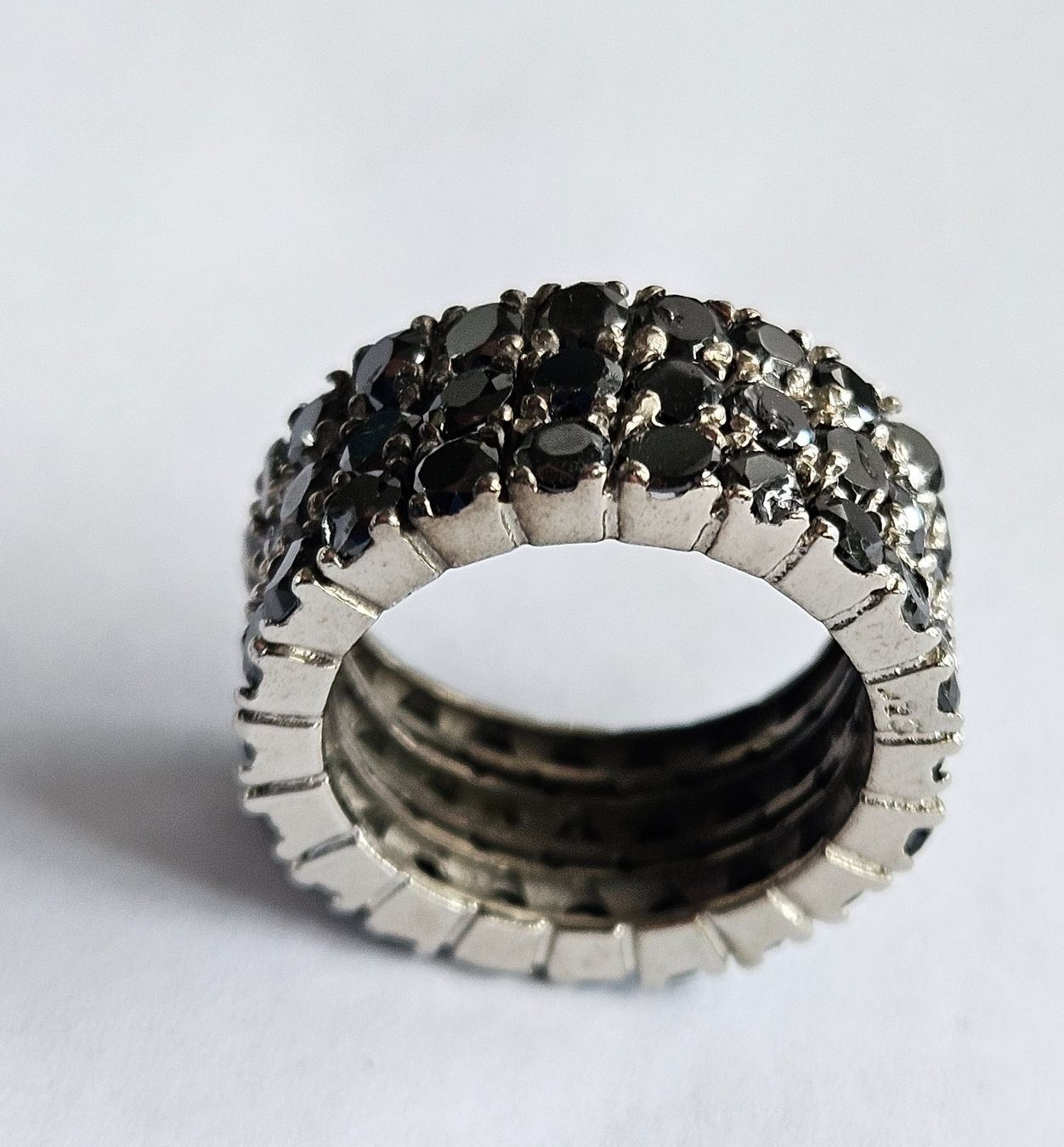 Onyx Ringe: Ring  black Onyx drei reihig Grösse 54 – Neu (gemäss Beschreibung) aus Zürich von adriben 6