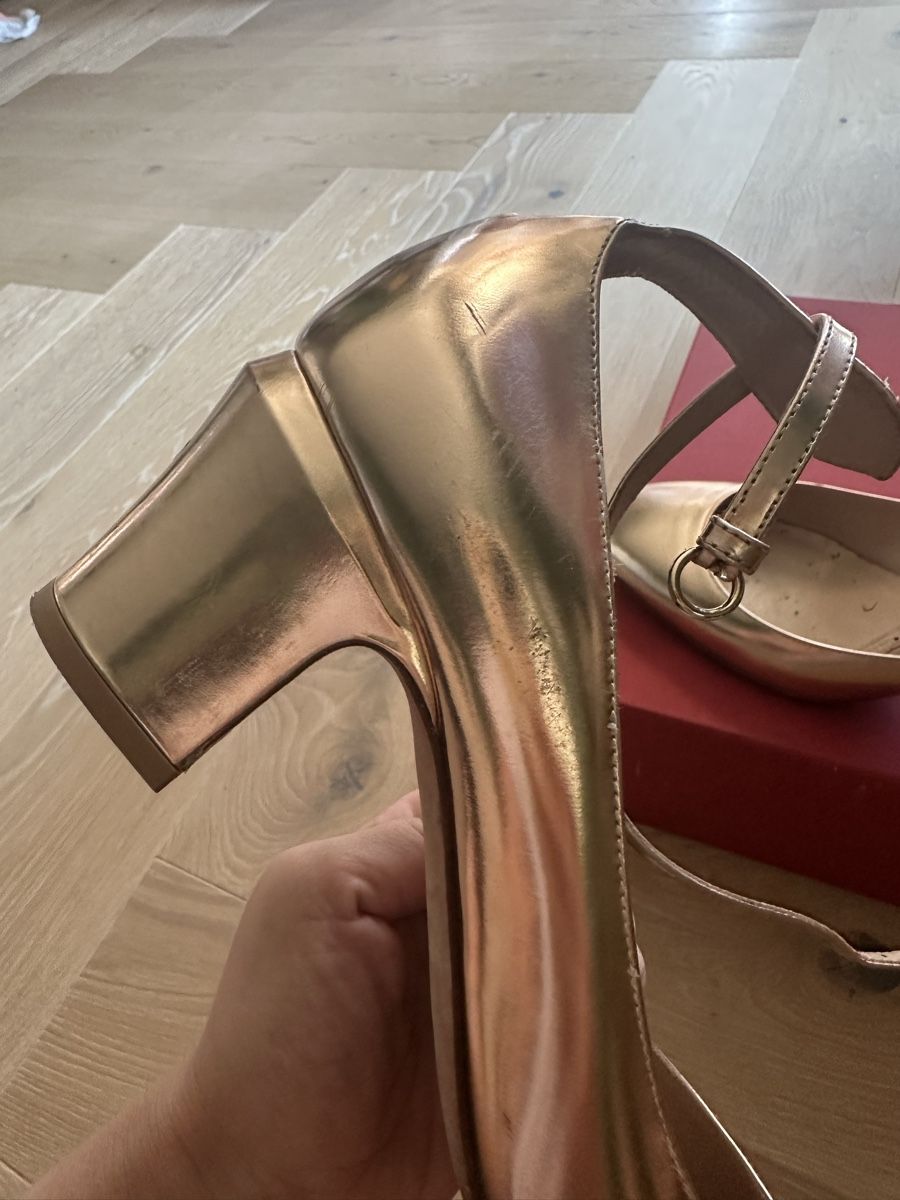 Valentino Scarpe da donna: Valentino Pumps – Usato da Münsingen venduto da Ka_ala 4