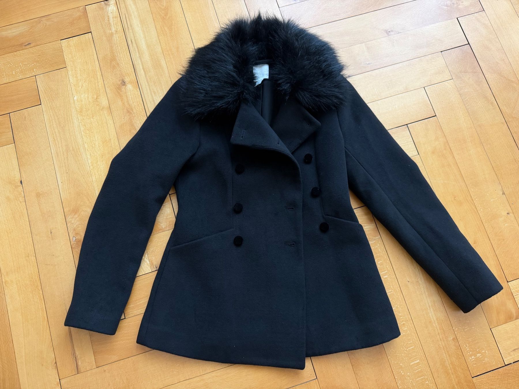 H&M Cappotti: H&M Kurzmantel – Usato da Solothurn venduto da Vintage87