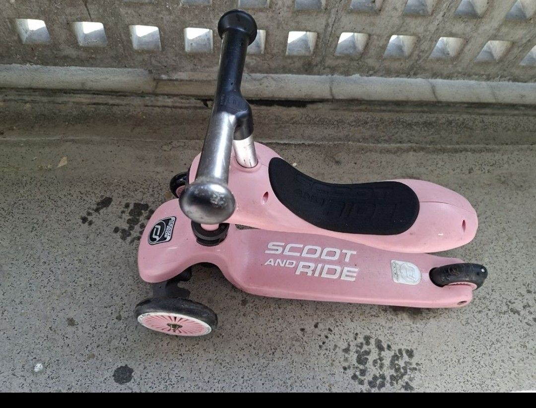 Kickboard: Pink SCOOT AND RIDE Roller, 2-in-1 function, – Usato da Arbon venduto da stkur 1