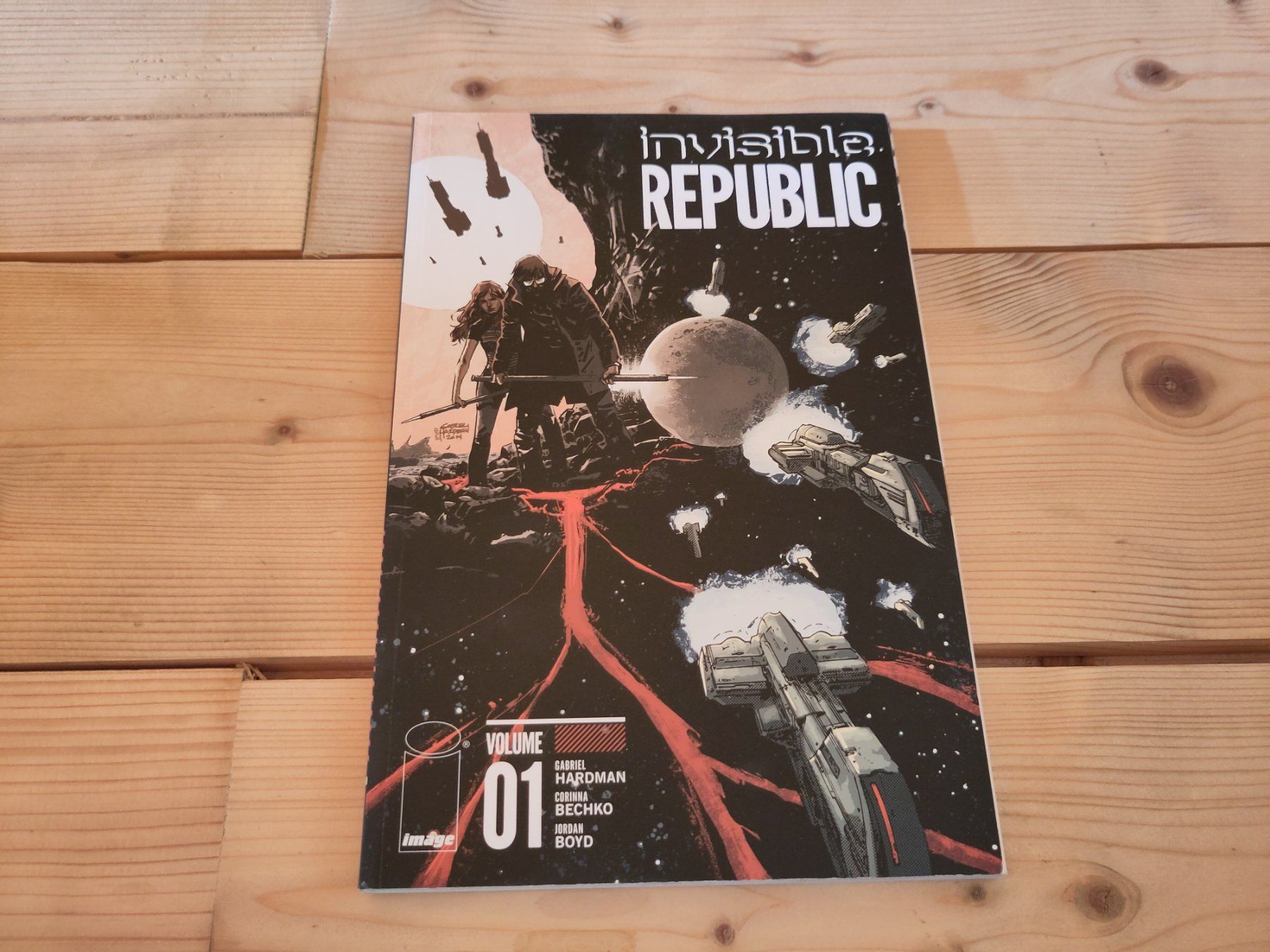 Fumetti: Invisible Republic - Volume 1 – Usato da Wasterkingen venduto da Palu17