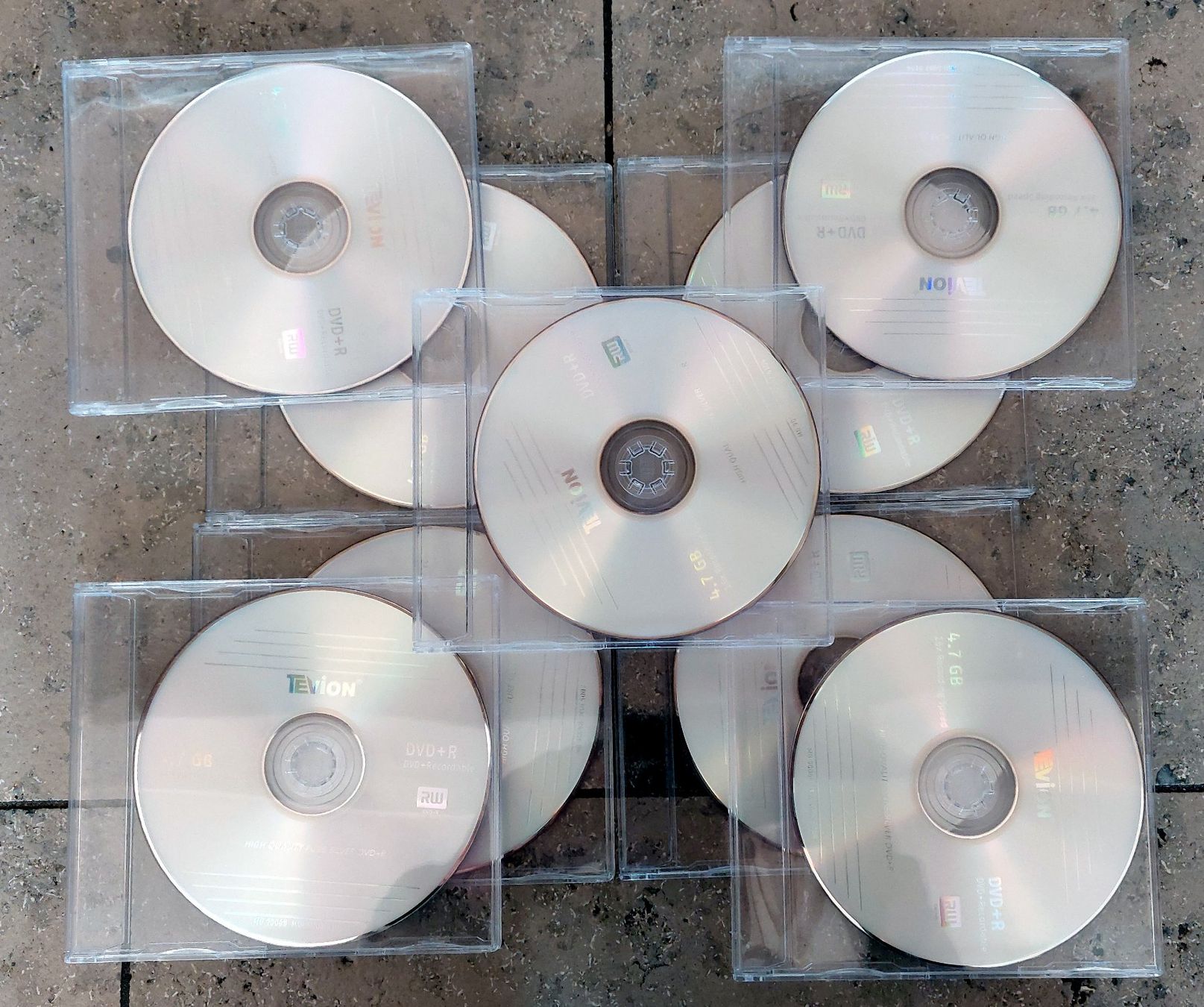 Alle DVDs: Tevion DVD + R 4.7 GB – Neu (gemäss Beschreibung) aus Bremgarten b. Bern von Faenki