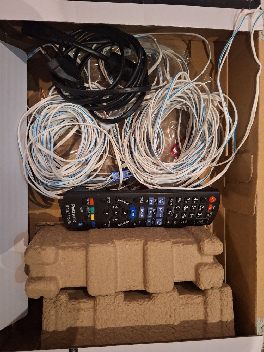 Panasonic Home Cinema: Panasonic Heimkino Anlage – Usato da Lengnau AG venduto da Mr-Dummkopf 4