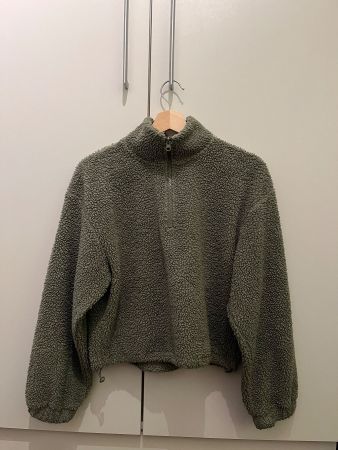 Pullover mit Reissverschluss, Grösse XS