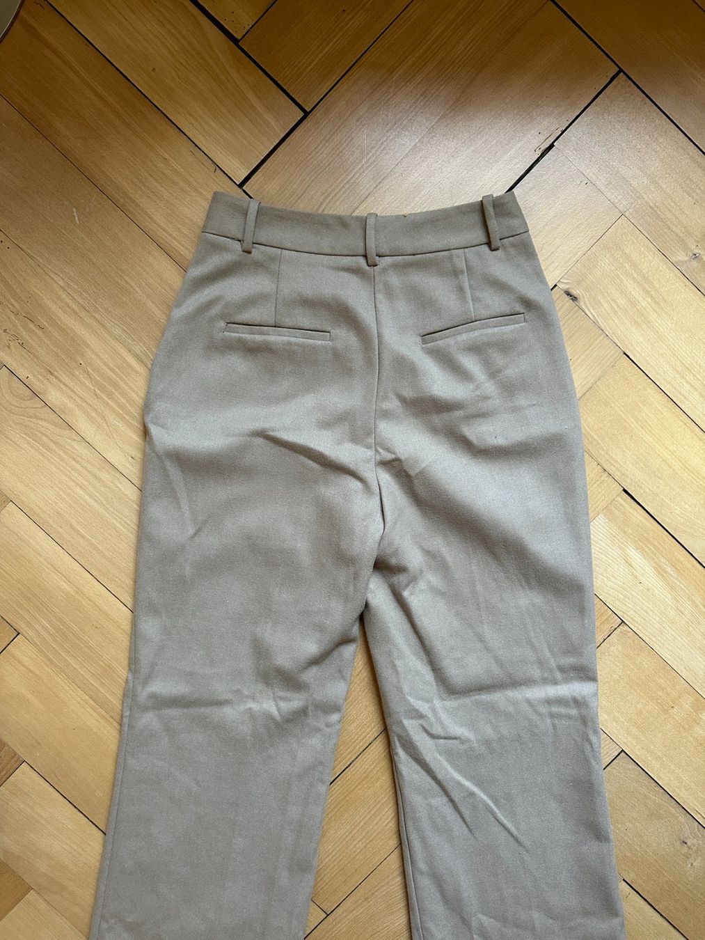 Zara Hosen: ZARA - Hose beige S – Gebraucht aus Zürich von Diazaio 2