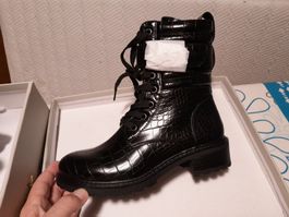 Elegante hochhakige Schuhe in schwarz. Grösse 36