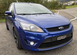 Ford Focus ST, gepflegter Zustand, Jahr 2010