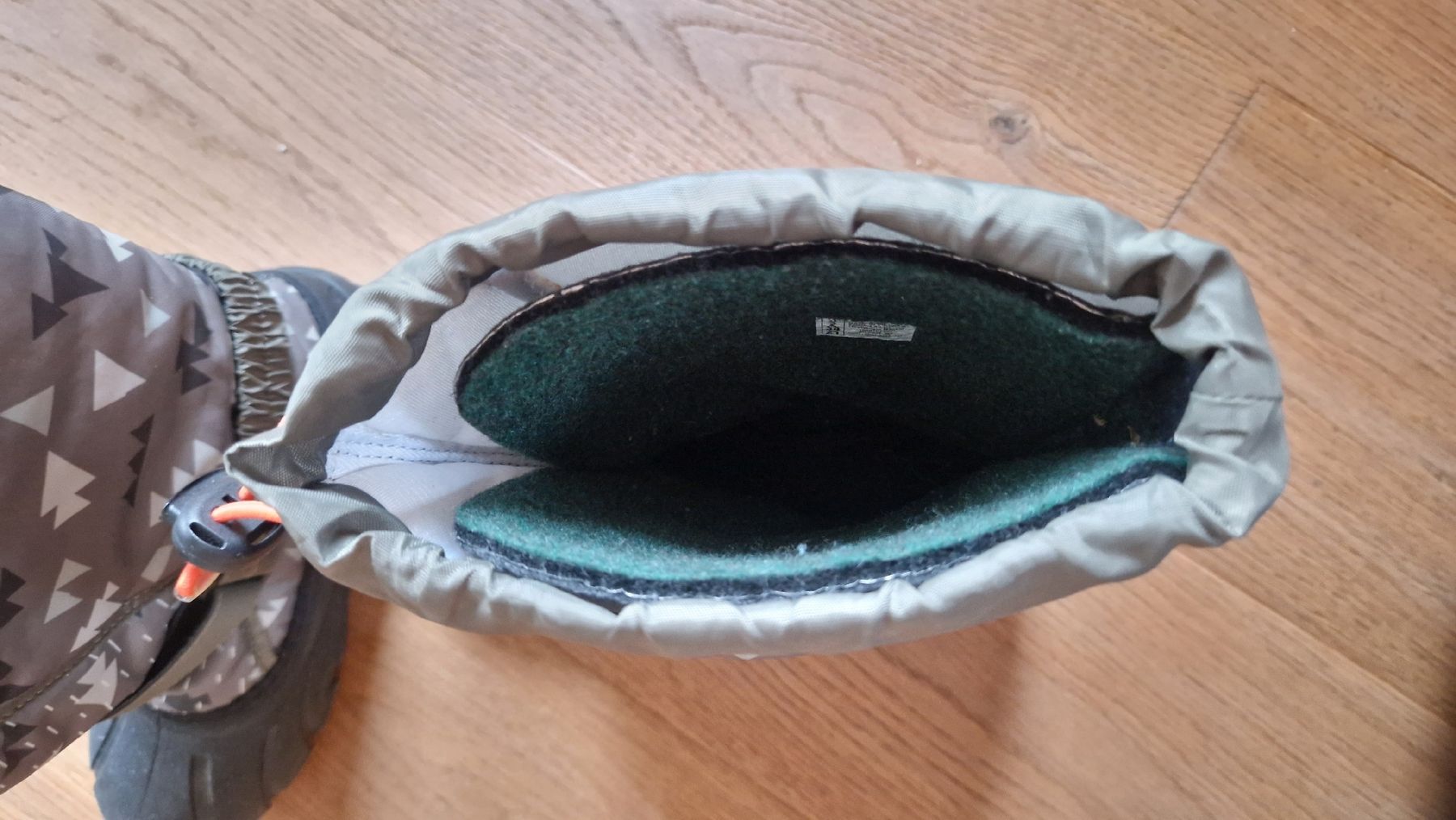 Sorel Scarpe per ragazzi: Sorel Winterschuhe gr.34 – Usato da Mülligen venduto da Dela19 2
