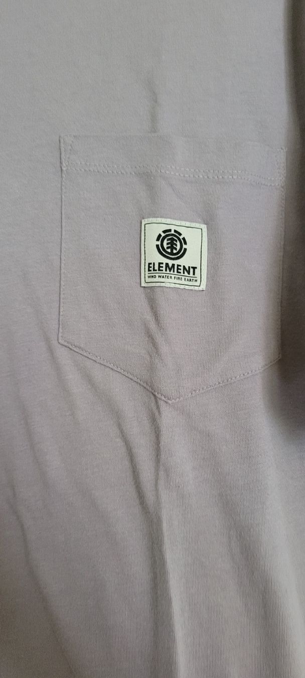 Element T-shirt: Element T-Shirt – Usato da Neftenbach venduto da lifestyle_tp5m