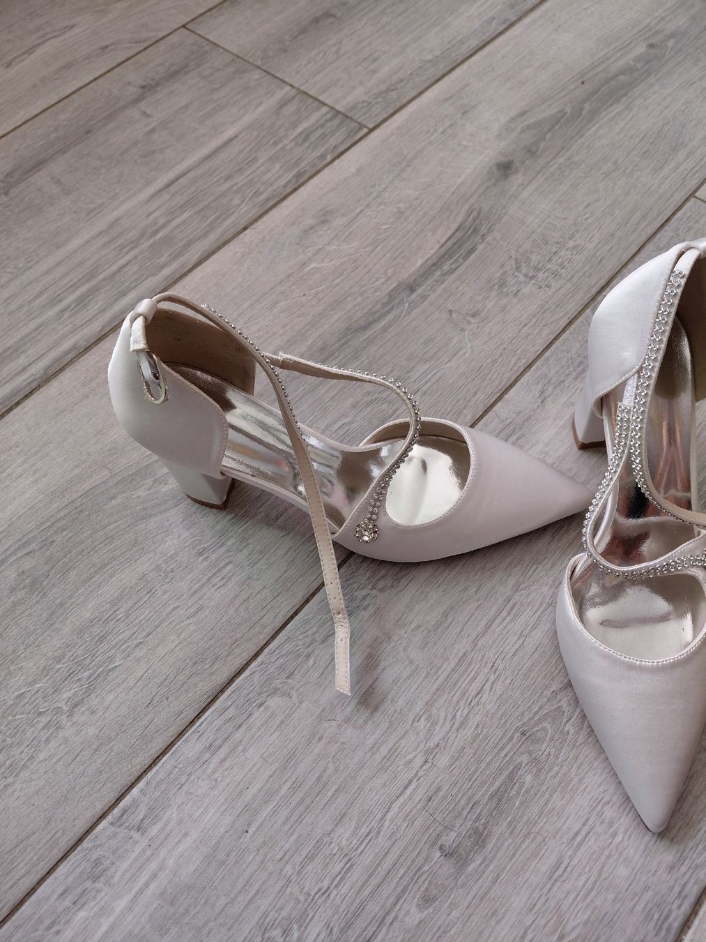 Damenschuhe: Brautschuhe – Neu (gemäss Beschreibung) aus Obermumpf von Eje_2g5h 1