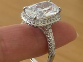 Luxus Elegante Gr.18/8 Ring Farbe: Silber / Zirkonia Weiss