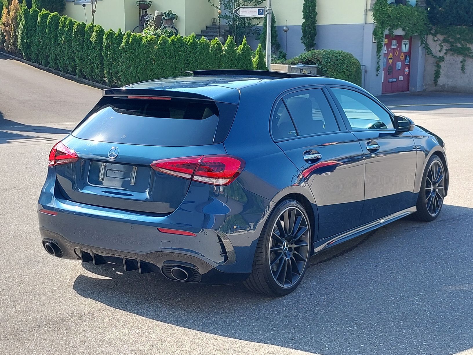 Mercedes-Benz Automobili: Mercedes A35 AMG 4Matic Speedshift – Usato da Spiez venduto da Cobra_Daytona 1