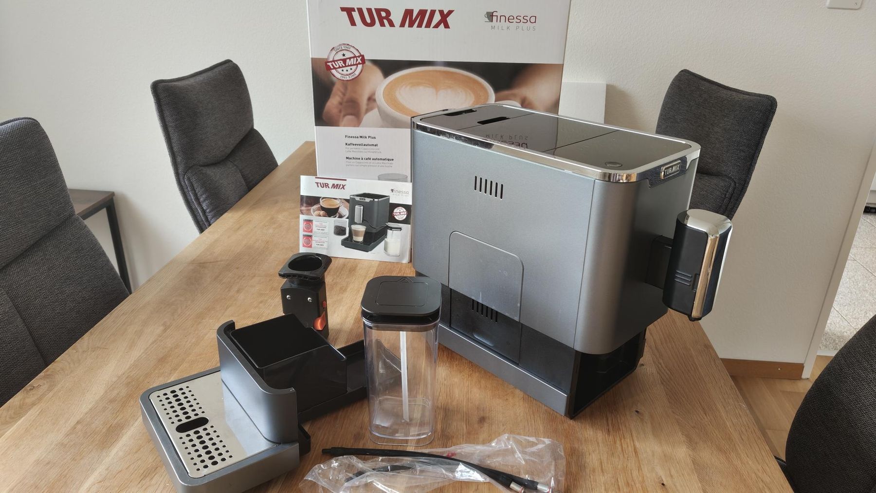 Turmix Machines à café & Machines à expresso: TURMiX Kaffevollautomat – D'occasion à Luzern par llubaa
