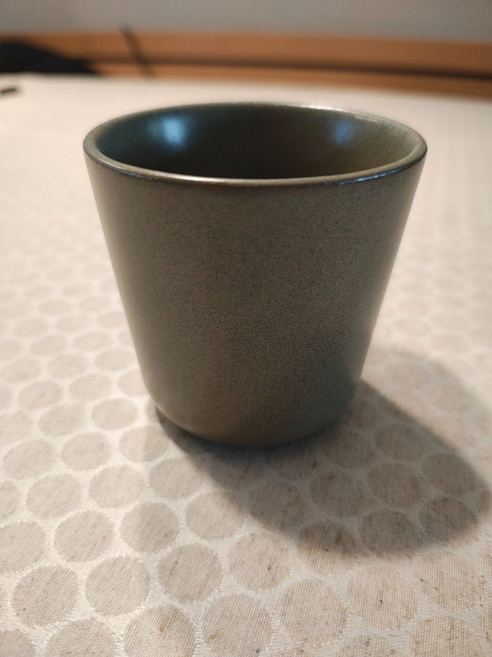 Tassen: Serax Surface Tasse ohne Henkel Kaffeetasse 24Stk. – Neu (gemäss Beschreibung) aus Bonstetten von Navilo 1