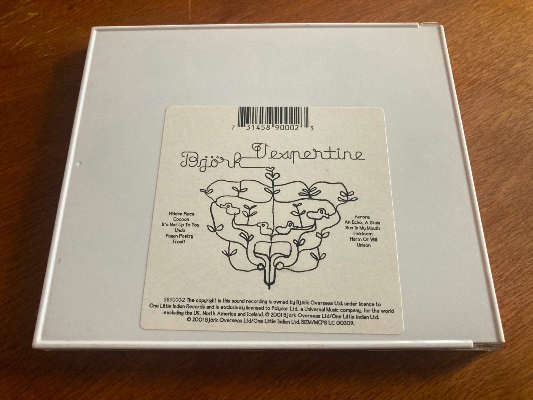 CDs: Bjork - Vespertine CD – D'occasion à Lausanne par sim_bc8q 1