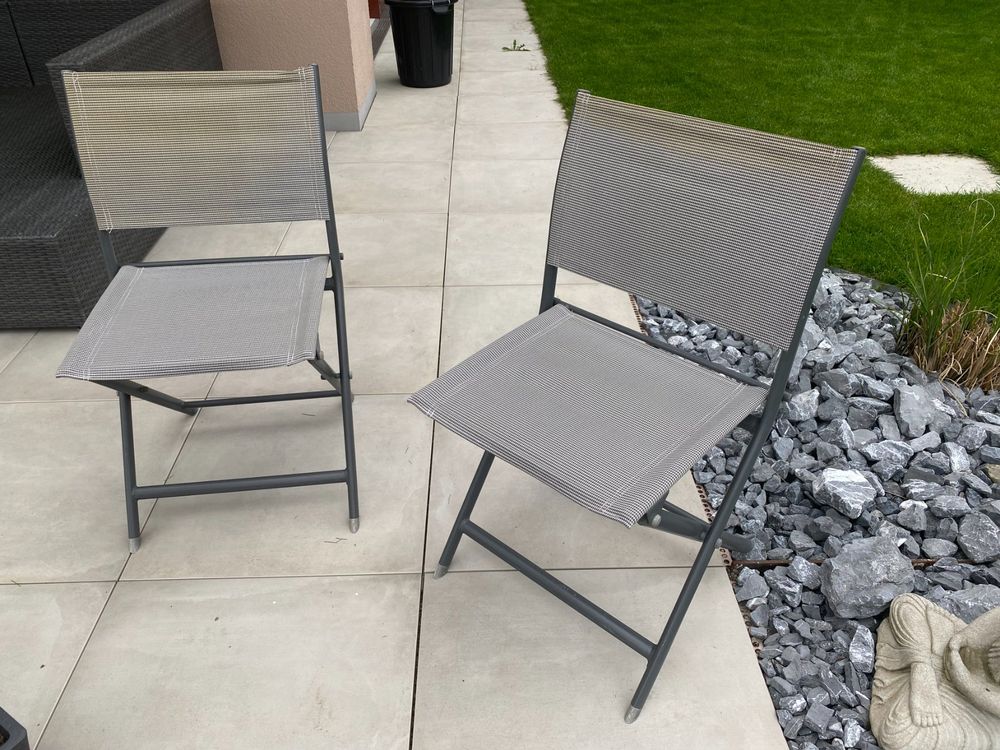2 GartenCamping Klappstühle grau Kaufen auf Ricardo