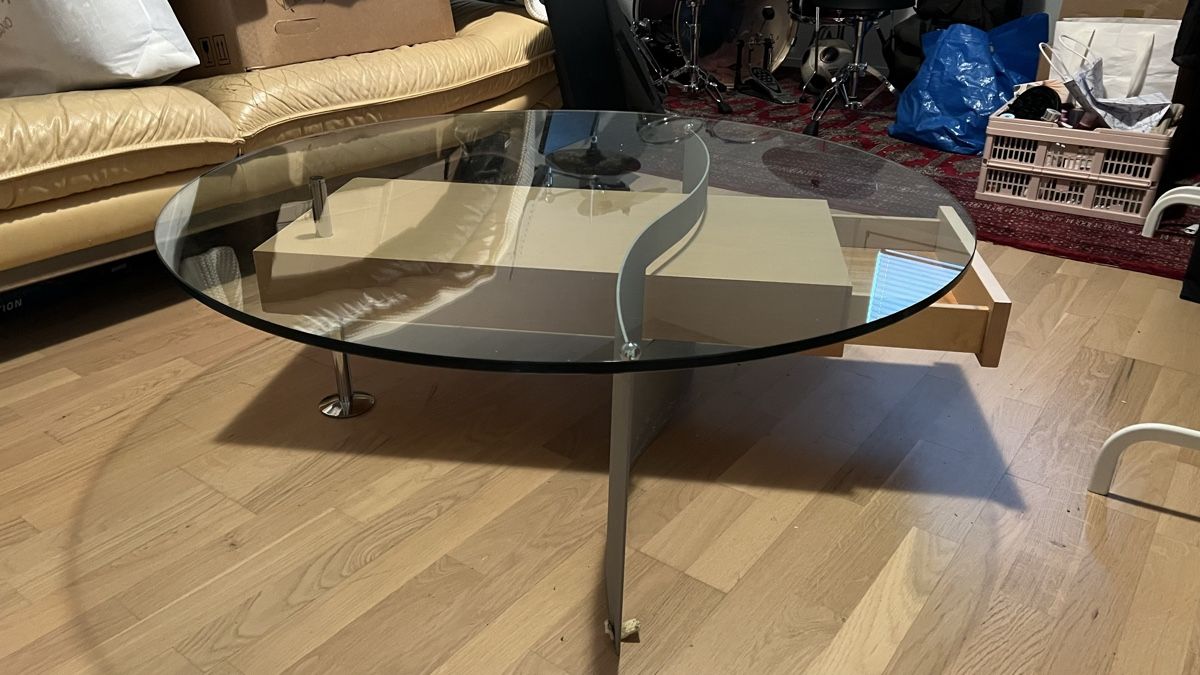 Tavoli: Runder Glastisch mit Schublade-Holz-Metall-Design – Usato da Utzenstorf venduto da nadja0798462137 3
