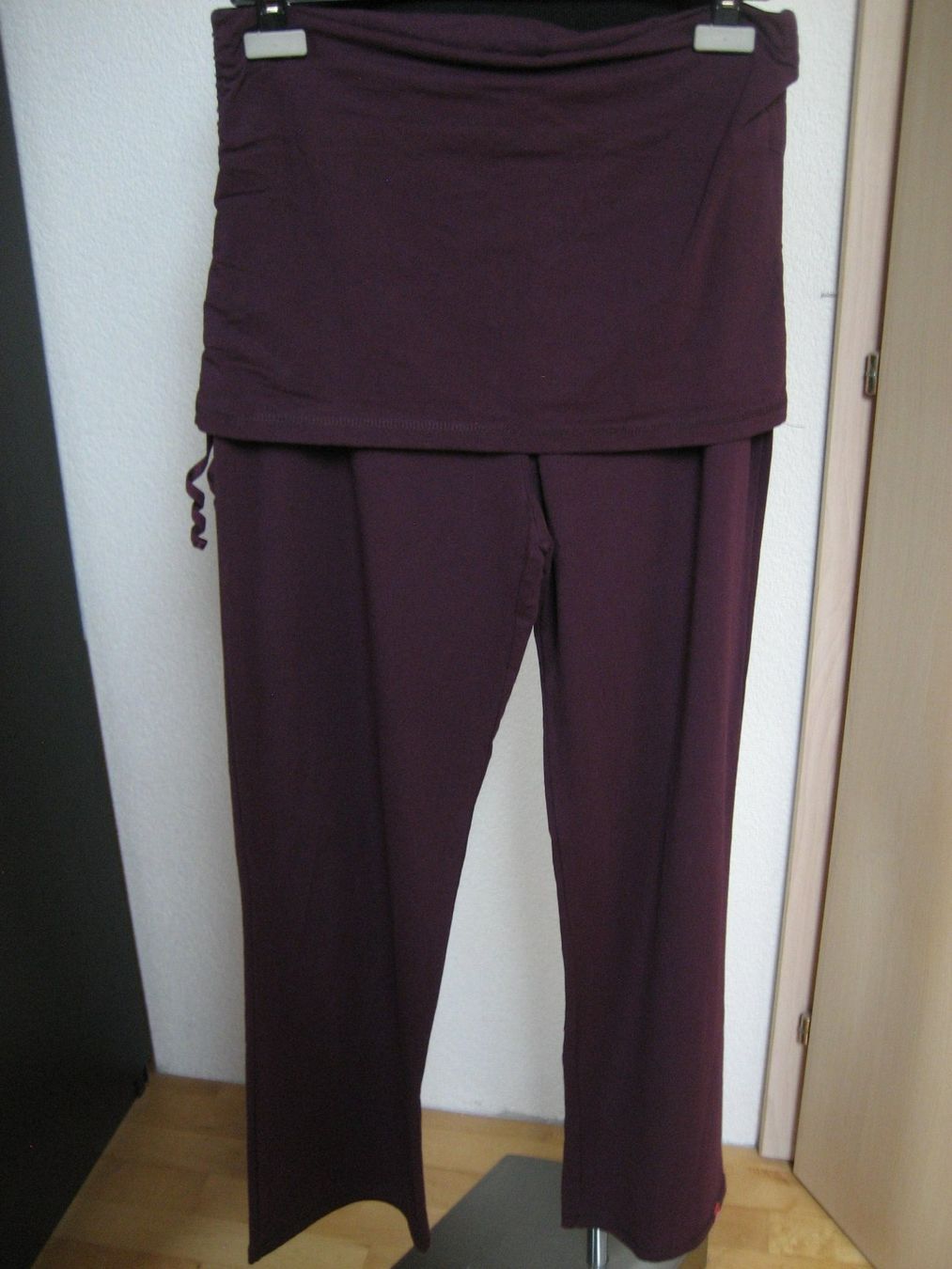 Pantaloni: Pantalon TCM taille XL – Nuovo (secondo la descrizione) da Delémont venduto da marryb