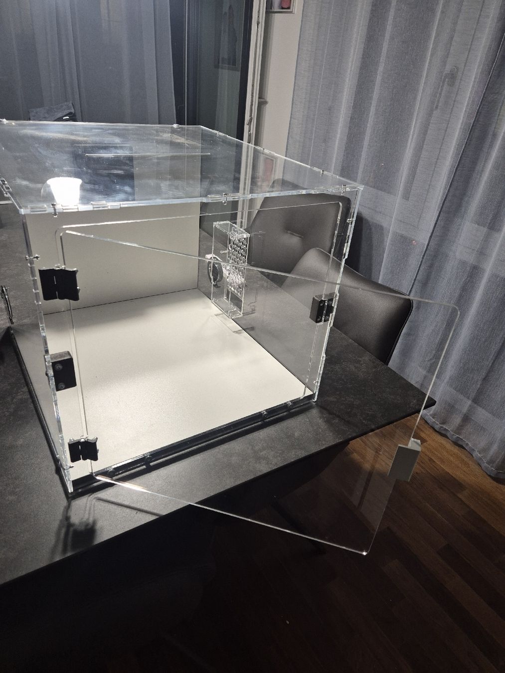 Stampanti 3D: Gehäuse für 3D Drucker – Usato da Dietikon venduto da 0698krs 6