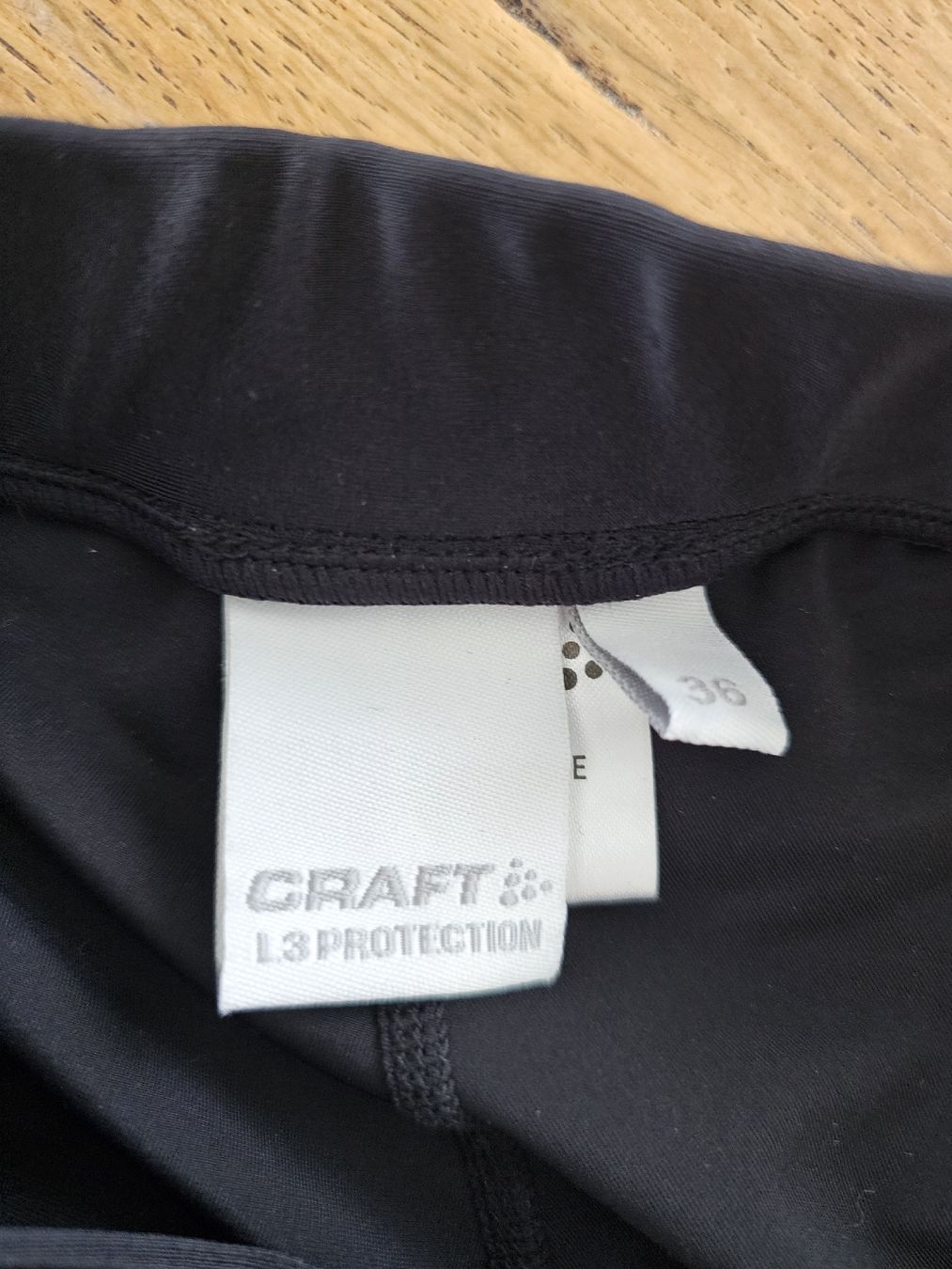 Craft Pantaloni: CRAFT Radhose L3 Protection Schwarz Grösse 36 neu – Nuovo e nell'imballaggio originale da Neukirch (Egnach) venduto da Bonita6 2