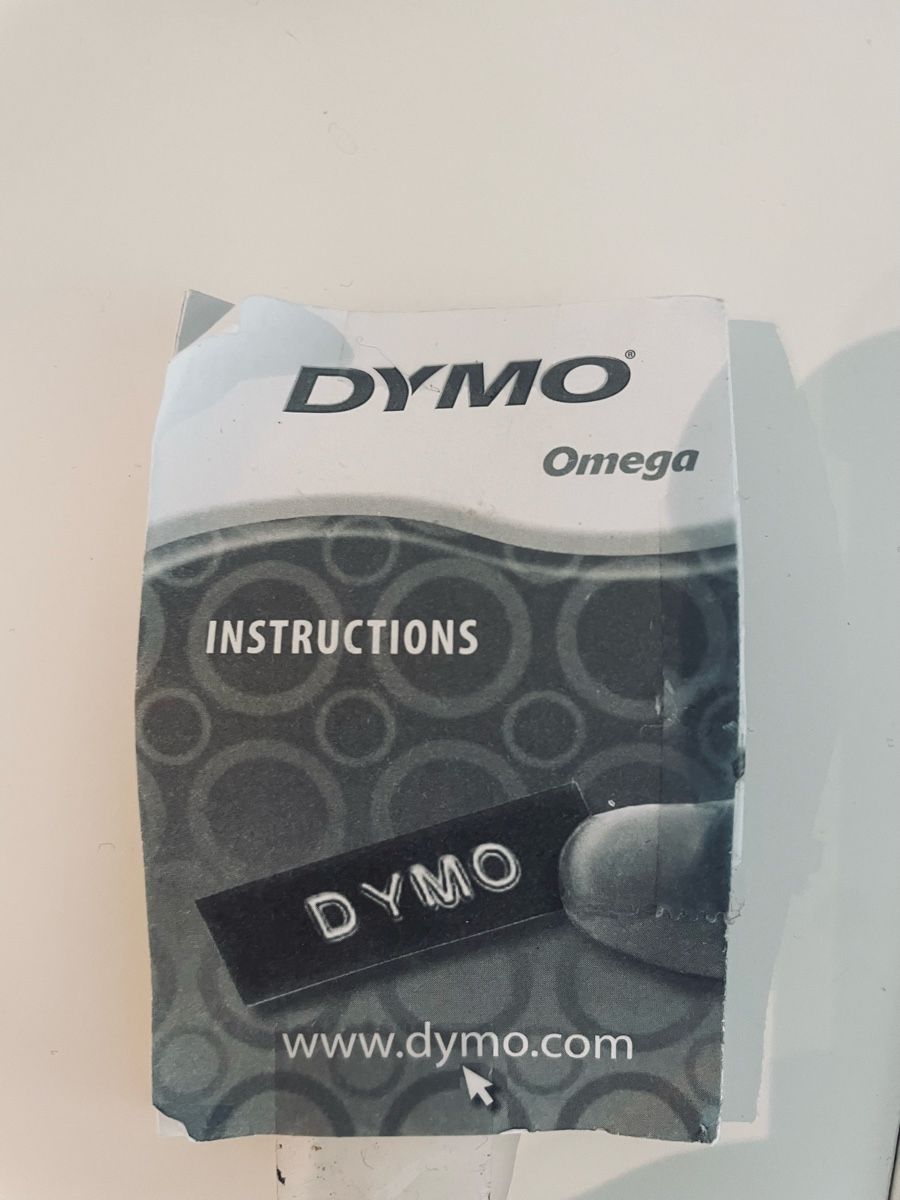 Dymo Sticker: Beschriftungsgerät DYMO Omega – Usato da Wettingen venduto da Armonia03 2