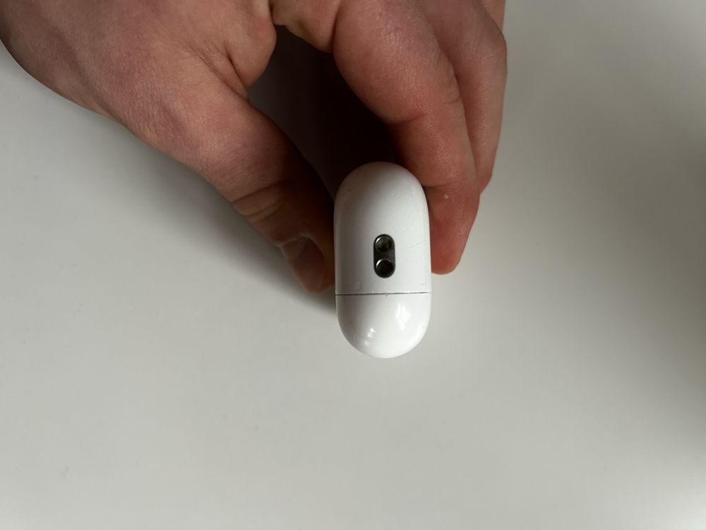 Apple AirPods Pro 5