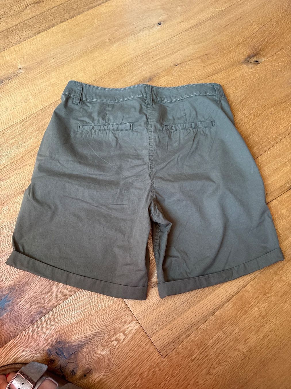 Tom Tailor Pantalons: shorts tom taylor – D'occasion à gurzelen par malu04 2