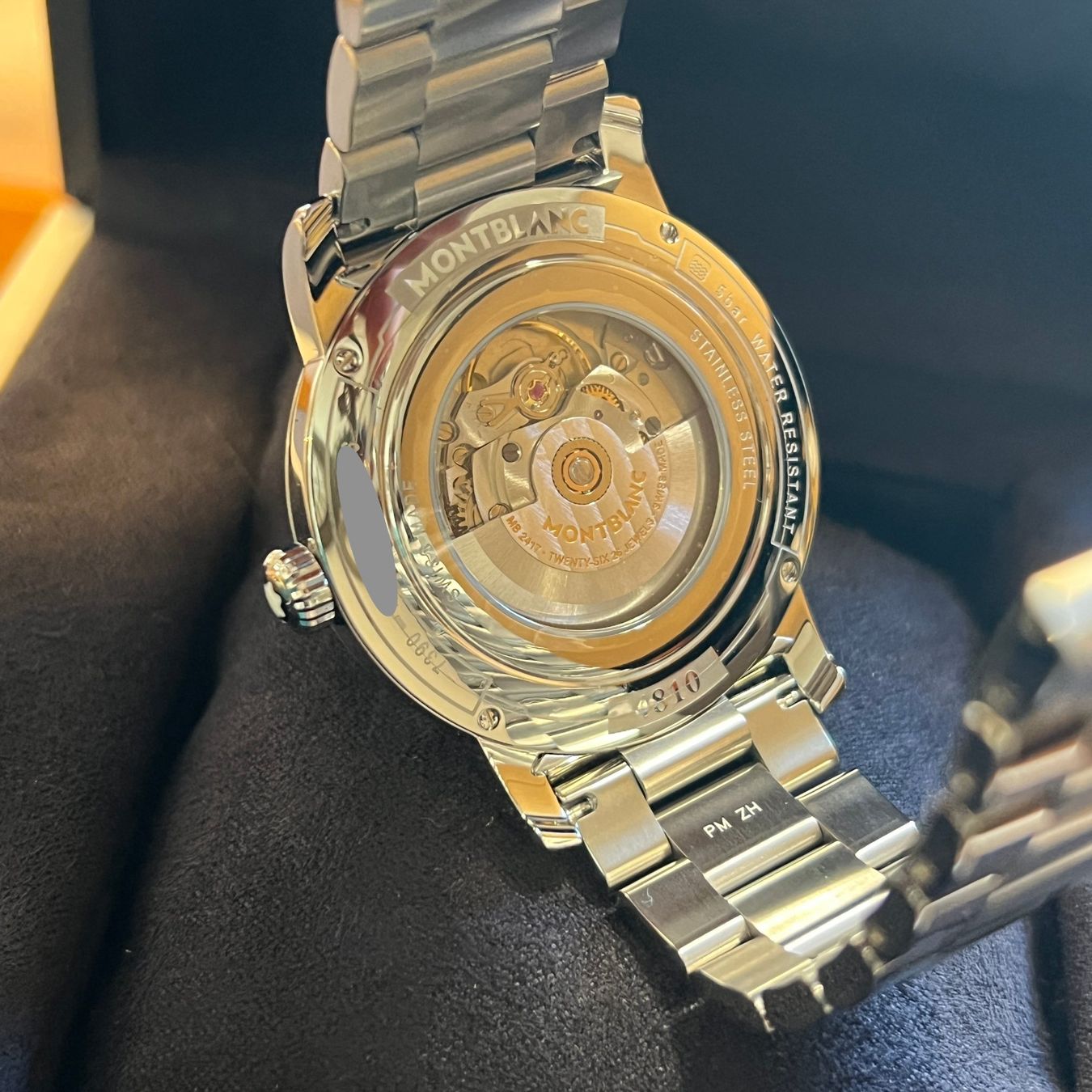 Montblanc Orologi: Montblanc 4810 Silver Dial Auto Full Set 7390 – Usato da Carouge GE venduto da Watchaser 4