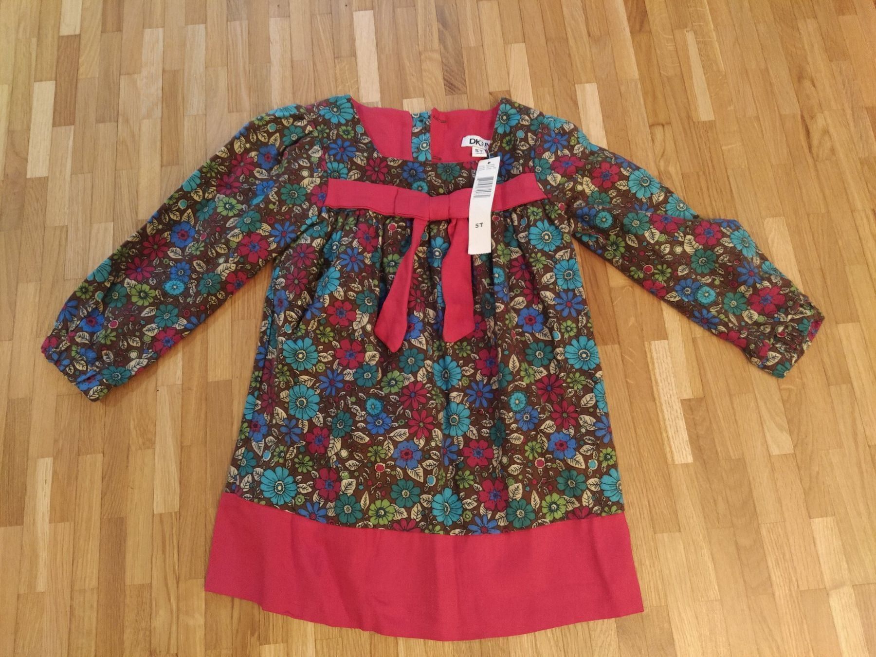 Vestiti & Gonne: Kleid Gr. 86/92 – Nuovo (secondo la descrizione) da Hittnau venduto da vanescott