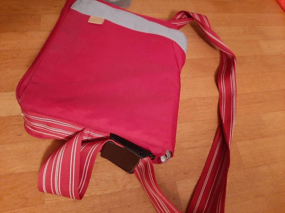 Borse: praktische Wickeltasche mit Zubehör – Usato da Luzern venduto da Gileo 1