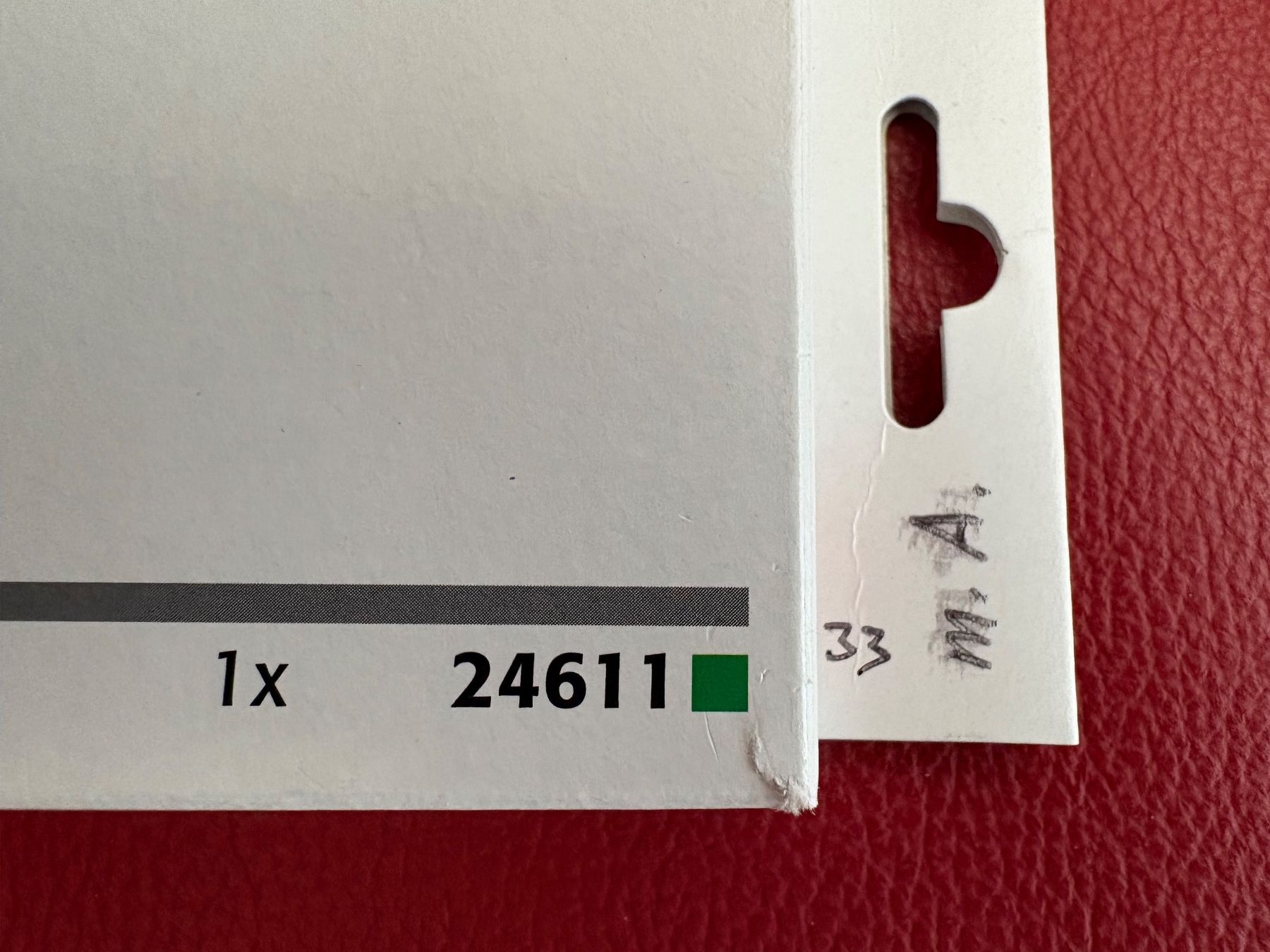 Märklin Modellini di ferrovie: MÄRKLIN 24611 Weiche links – Usato da Zuzwil SG venduto da Zibu-3 2