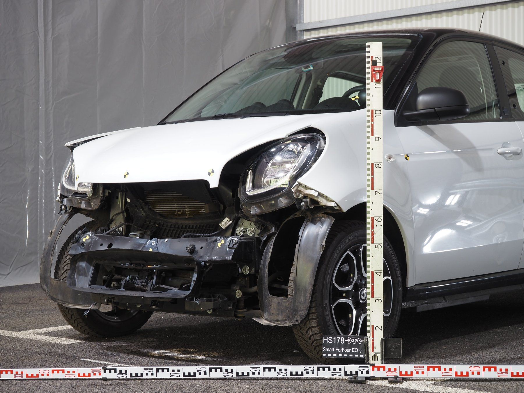 Smart Autos: Smart ForFour EQ – Defekt aus Vauffelin von DTC-pSi 7