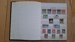Album mit 62 Briefmarken aus Ozeanien