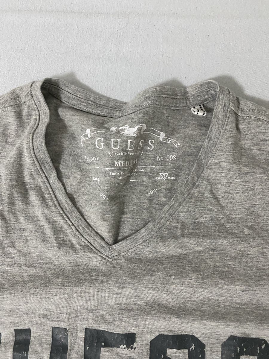 T-shirt: Guess – Usato da Pratteln venduto da fra_rd8j 2