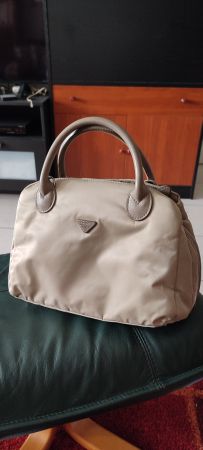 Sac à main en tissu imperméable beige