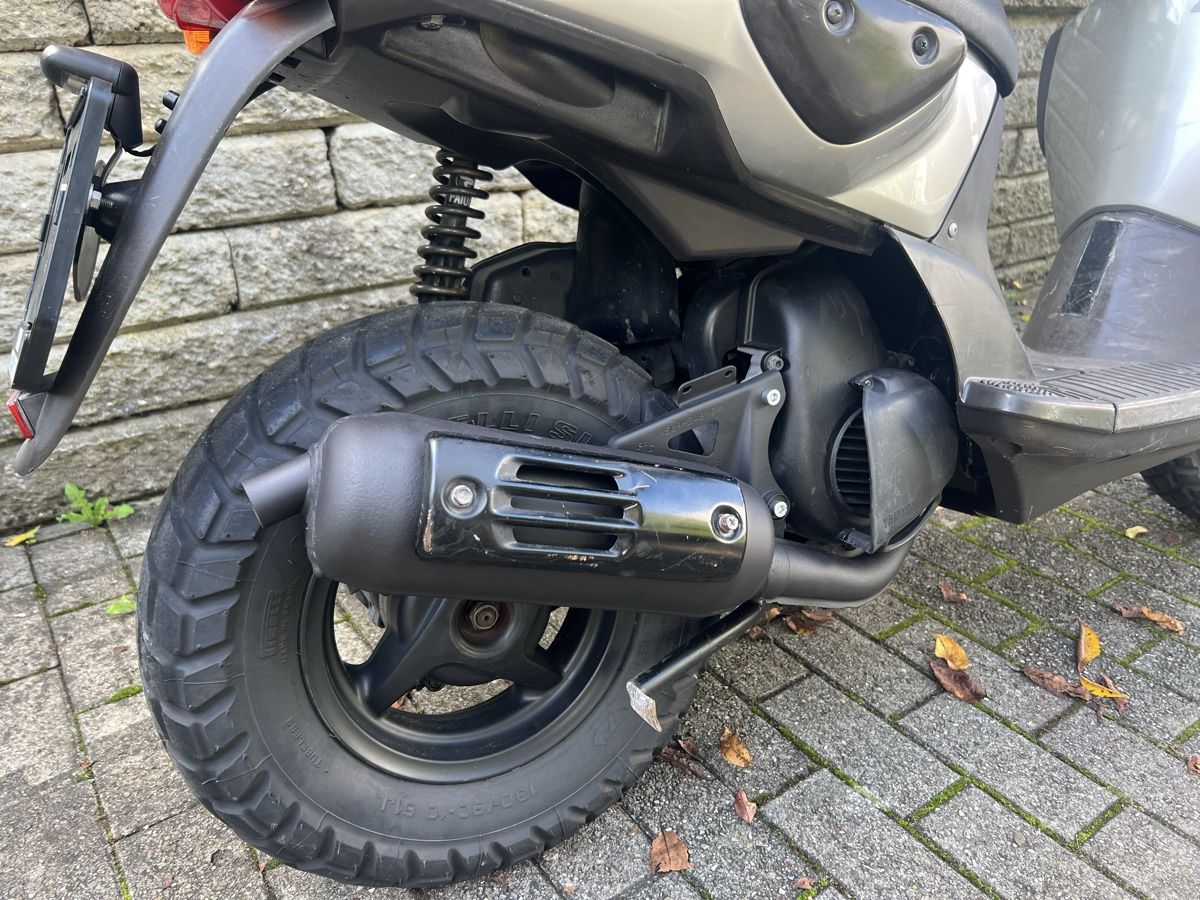Yamaha Scooter: Yamaha Slider MBK Stunt EW50 – Usato da Muentschemier venduto da Desfank 3