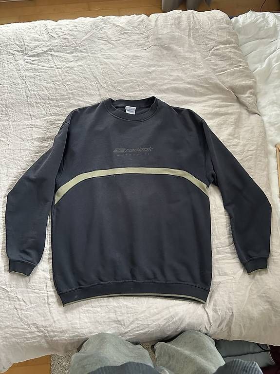 Pullover & Sweatshirts: REEBOK ORIGINAL Vintage Pullover XXL – Gebraucht aus Würenlingen von julian.haemmerli