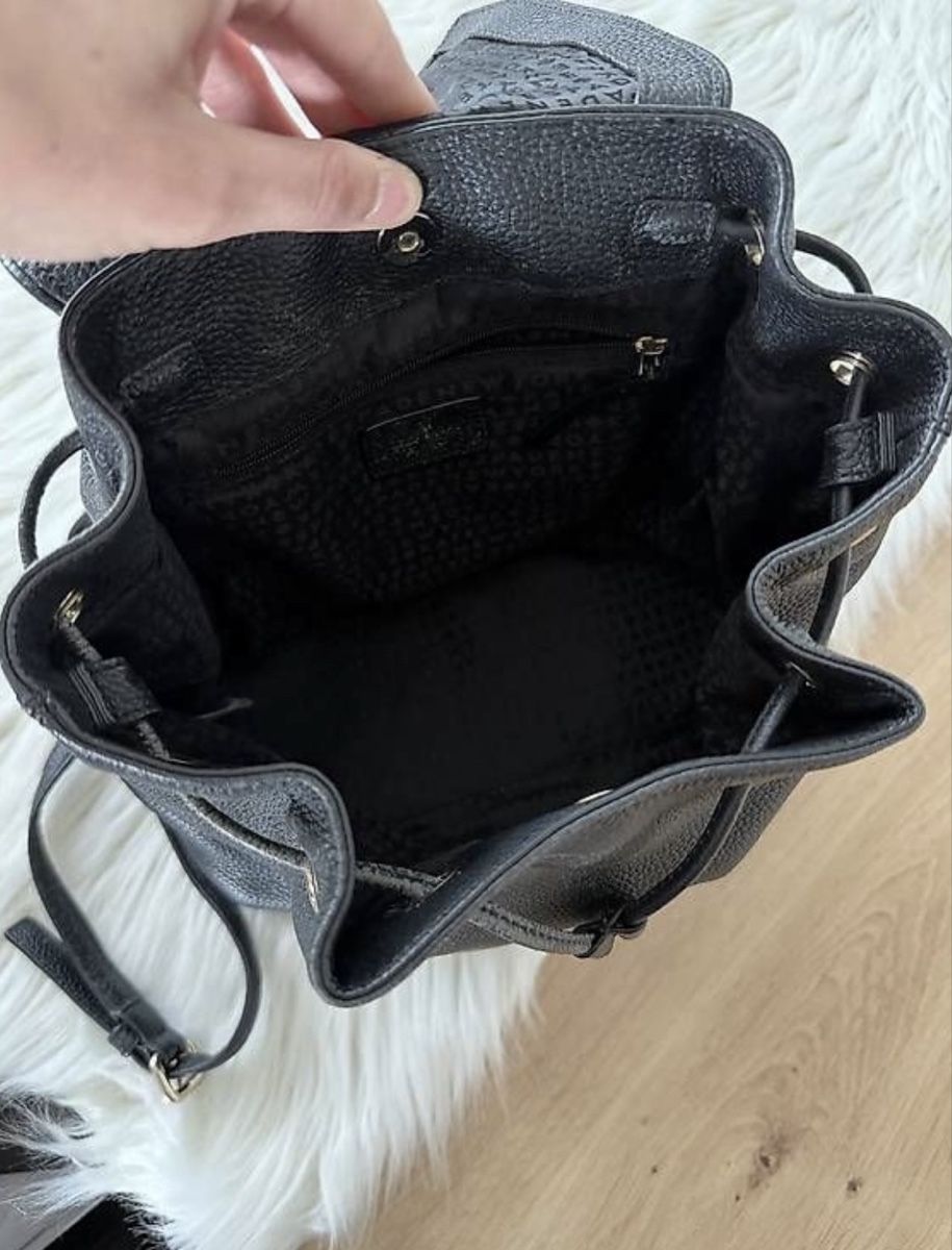 Kate Spade Zaini: Kate Spade Rucksack schwarz Leder gebraucht – Usato da Oberentfelden venduto da meelamoon 2